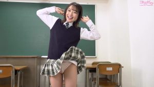 【シーン動画】宮沢ちはる制服風パンチラ告知